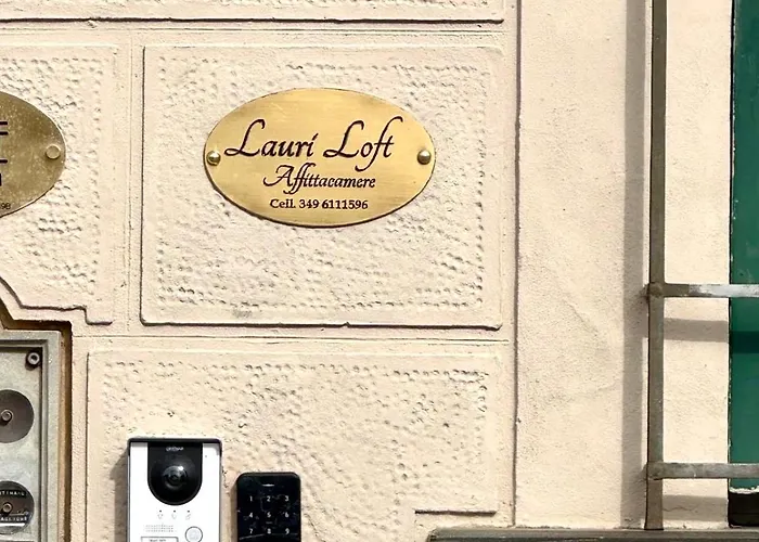 Lauri Loft